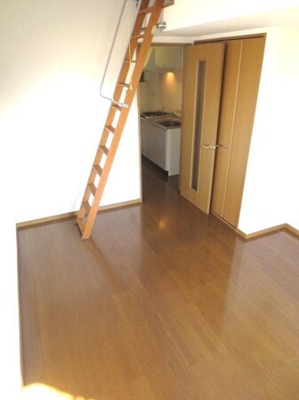 コニファーガーデン北烏山の物件内観写真